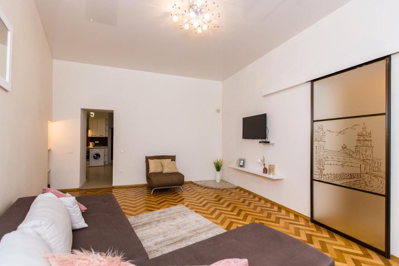 Miamo Apart Гнатюка 18 Lviv Dış mekan fotoğraf