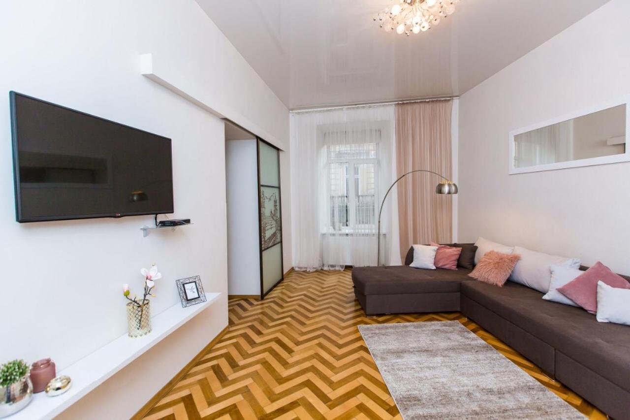 Miamo Apart Гнатюка 18 Lviv Dış mekan fotoğraf