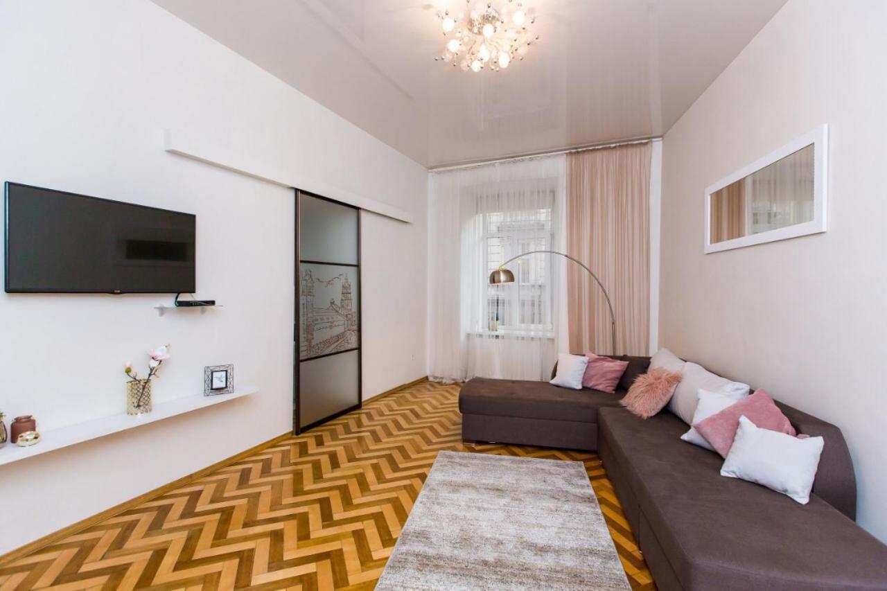 Miamo Apart Гнатюка 18 Lviv Dış mekan fotoğraf
