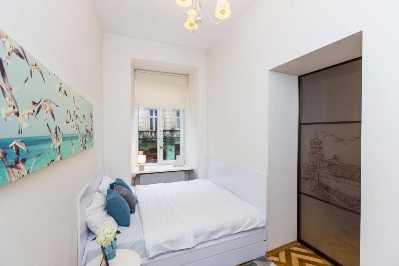 Miamo Apart Гнатюка 18 Lviv Dış mekan fotoğraf